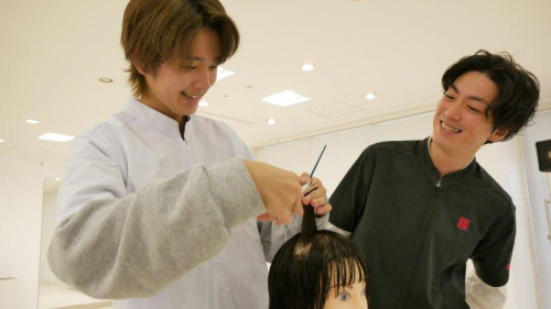 ヘアスタイリストコース